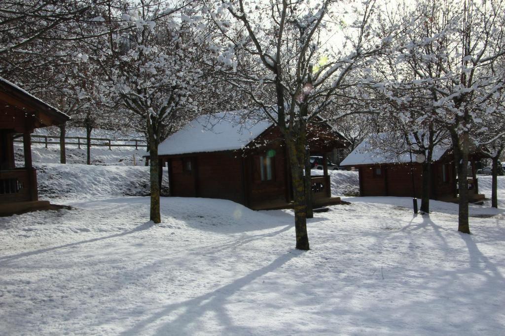 Hotel, Bungalows Y Camping Víu Exterior photo